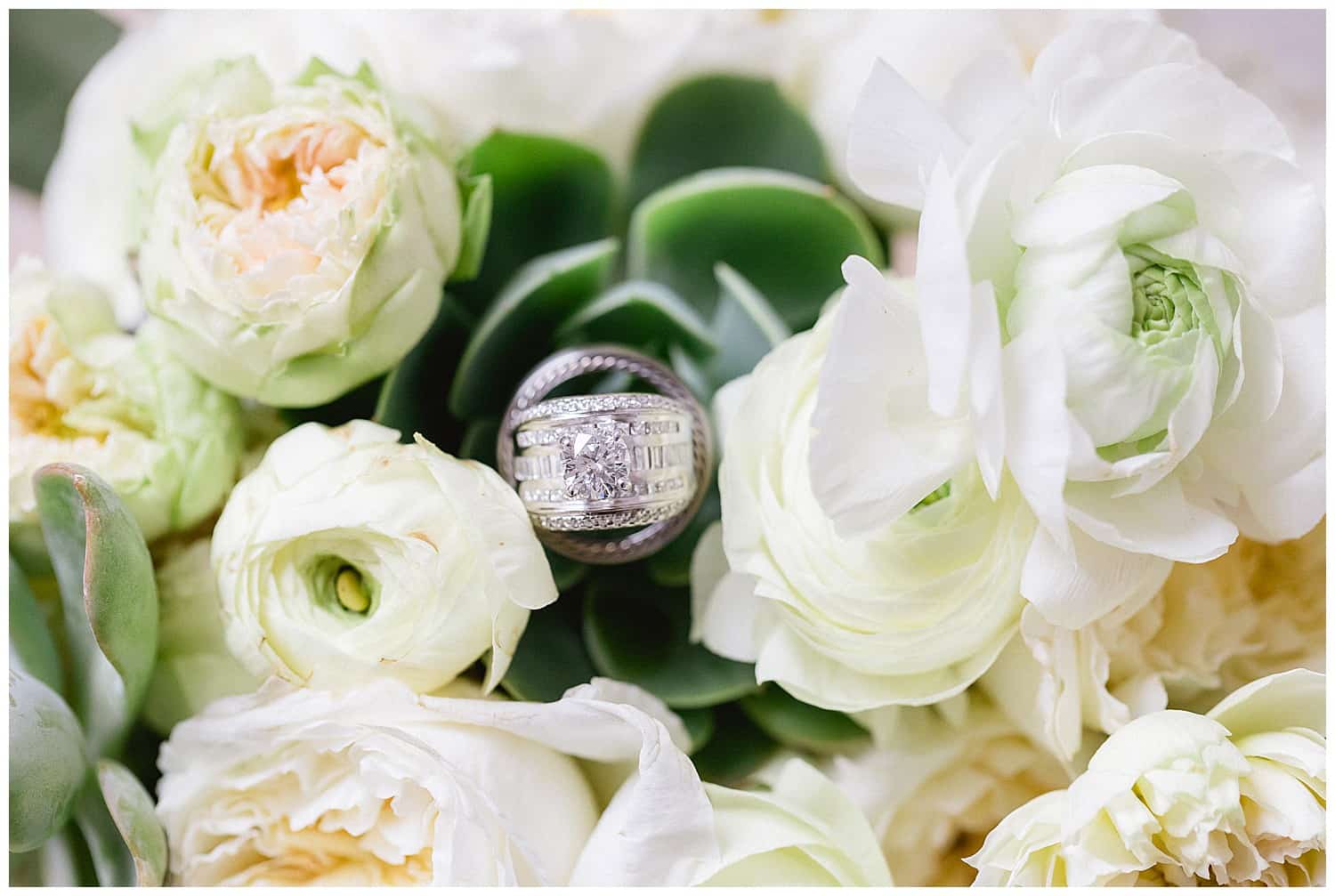 Esperanza Resort Wedding by Sara Richardson Photo